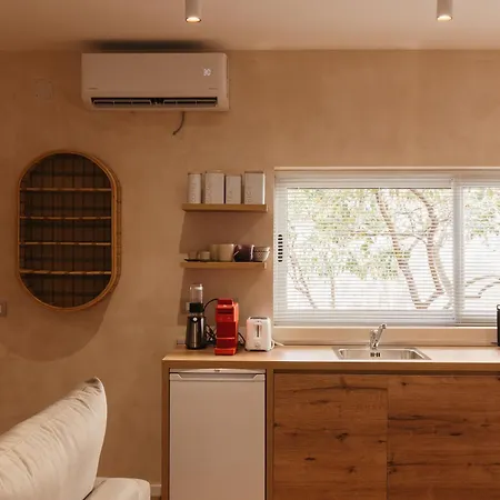 Apartment Garden By Holistay Tirana