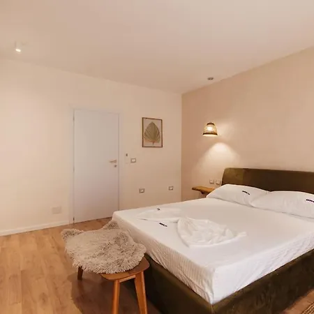 Garden By Holistay Tirana