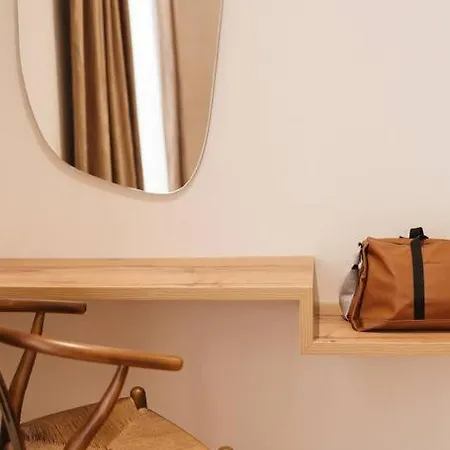 Garden By Holistay *